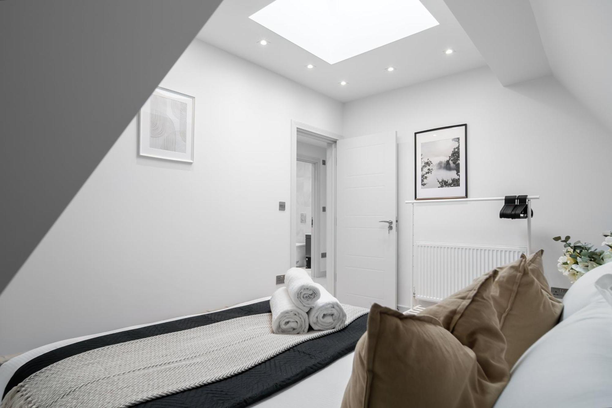Livestay-Modern & Stylish Apartments In Didcot Exterior foto