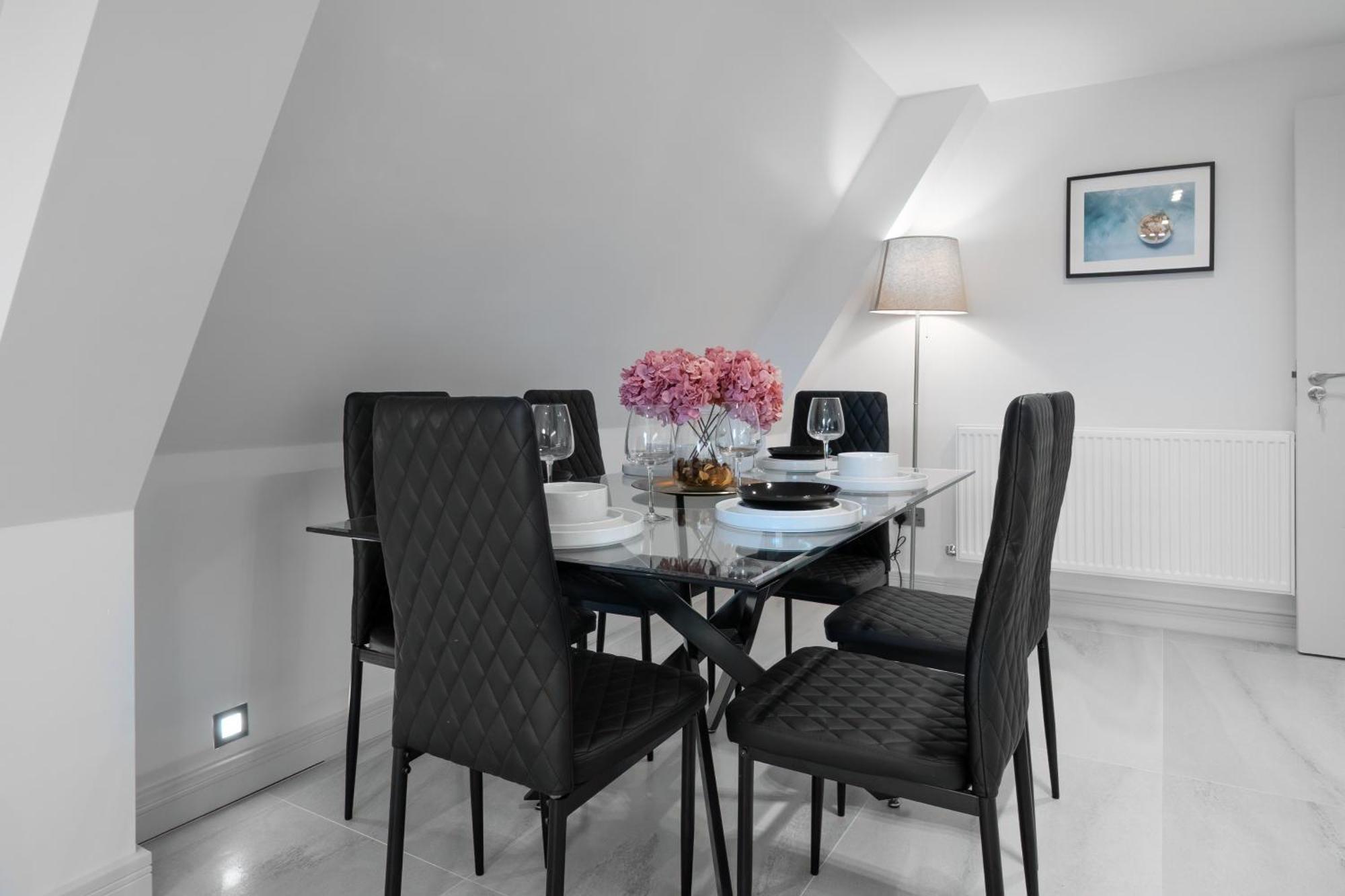 Livestay-Modern & Stylish Apartments In Didcot Exterior foto