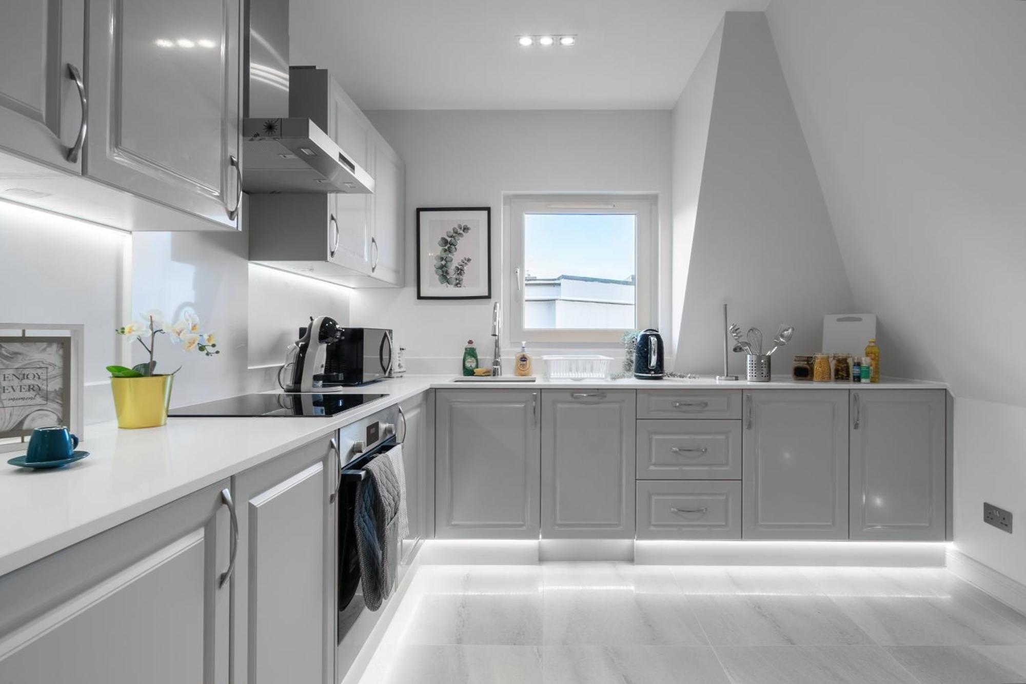 Livestay-Modern & Stylish Apartments In Didcot Exterior foto